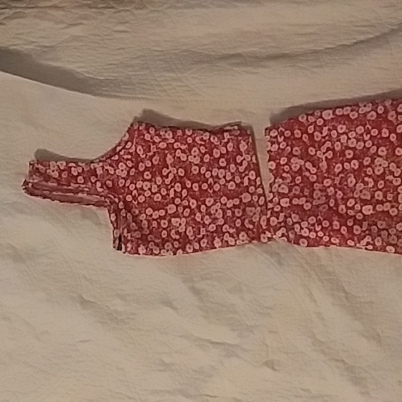 Two-Piece Mini skirt and crop top! - Picture 3 of 5